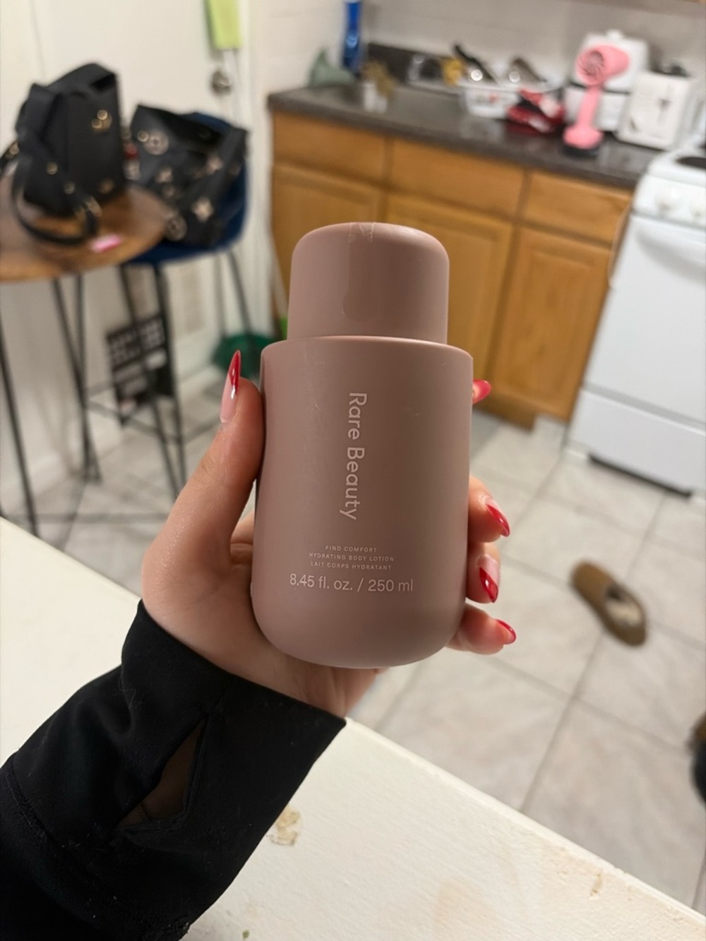 Rare Beauty Primer Bottle - Dusty Rose Pink
